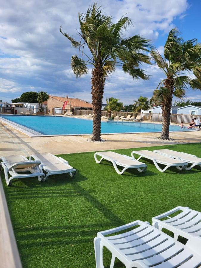Anthony Mh 140 Hotel Пор-ла-Нувел Екстериор снимка